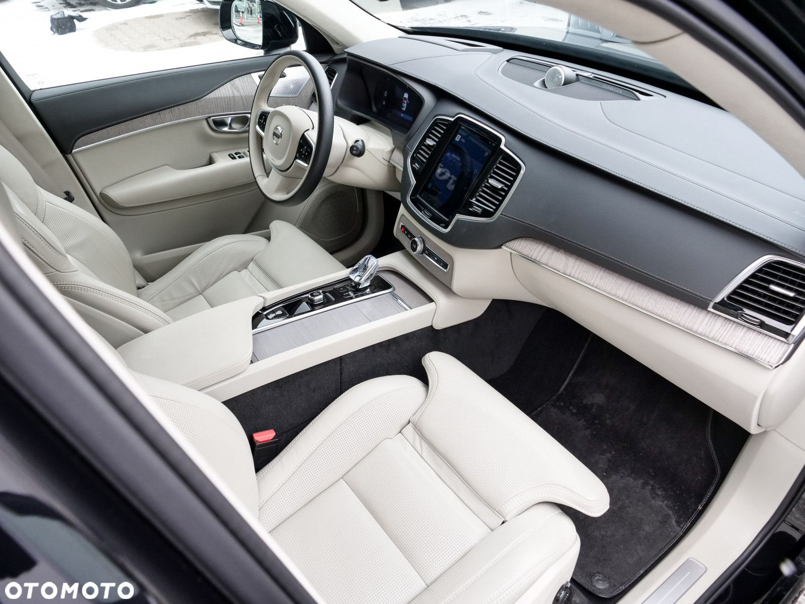 Volvo XC 90 - 33