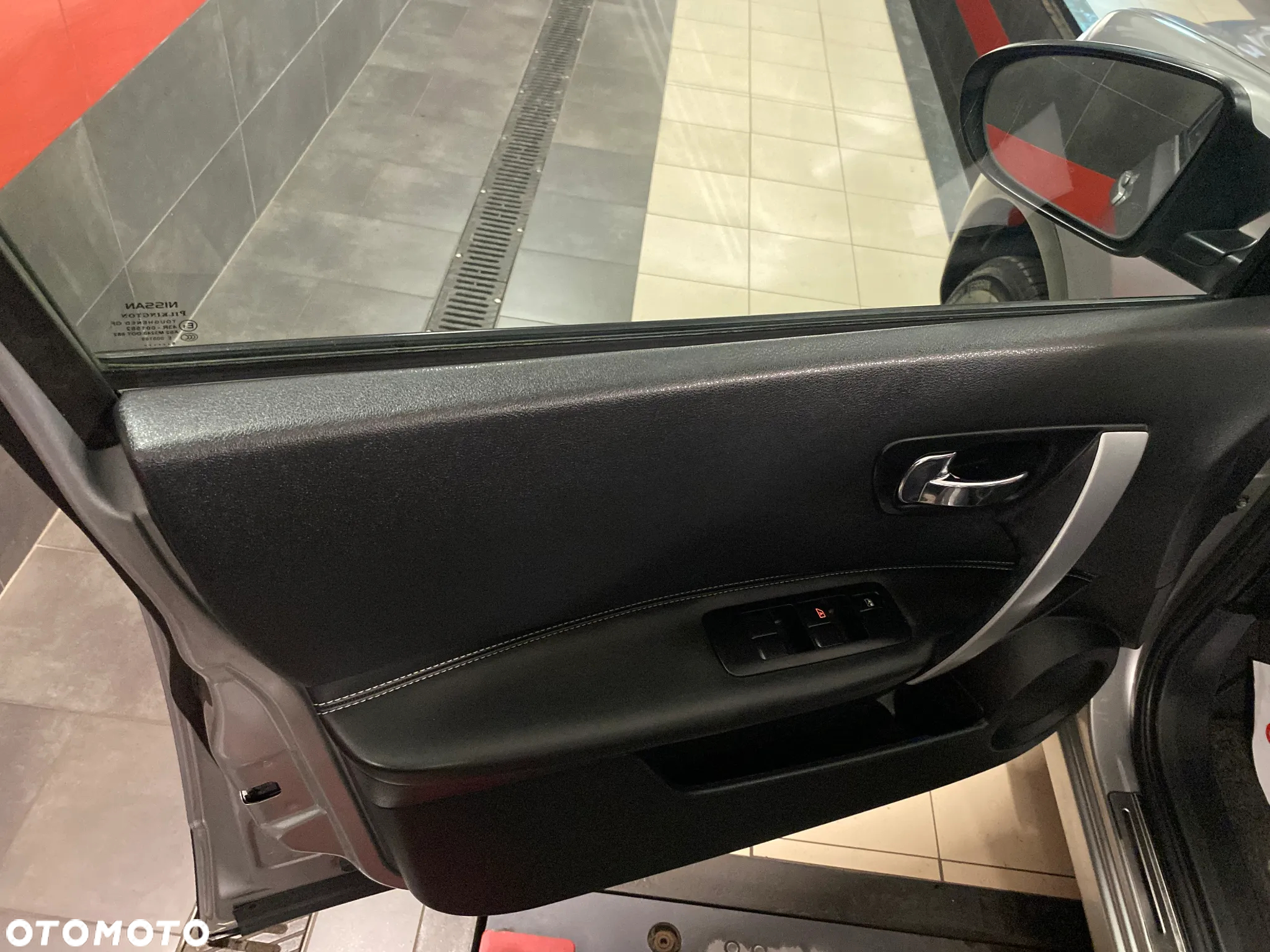 Nissan Qashqai 2.0 tekna - 11