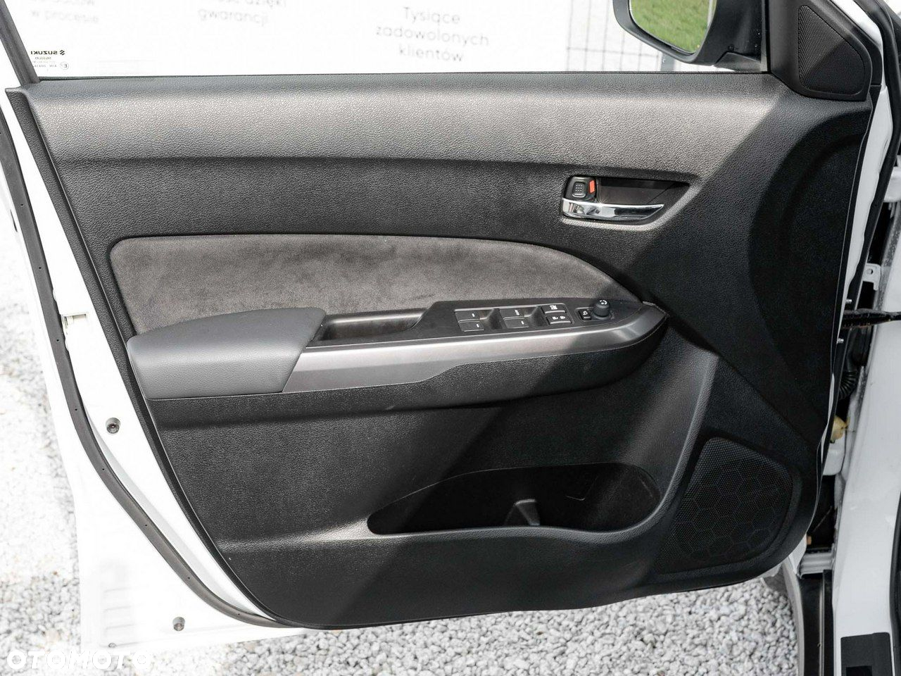 Suzuki Vitara - 12