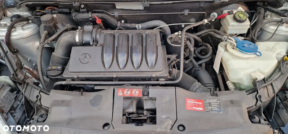 Mercedes-Benz Klasa A 180 CDI Autotronic Elegance - 38