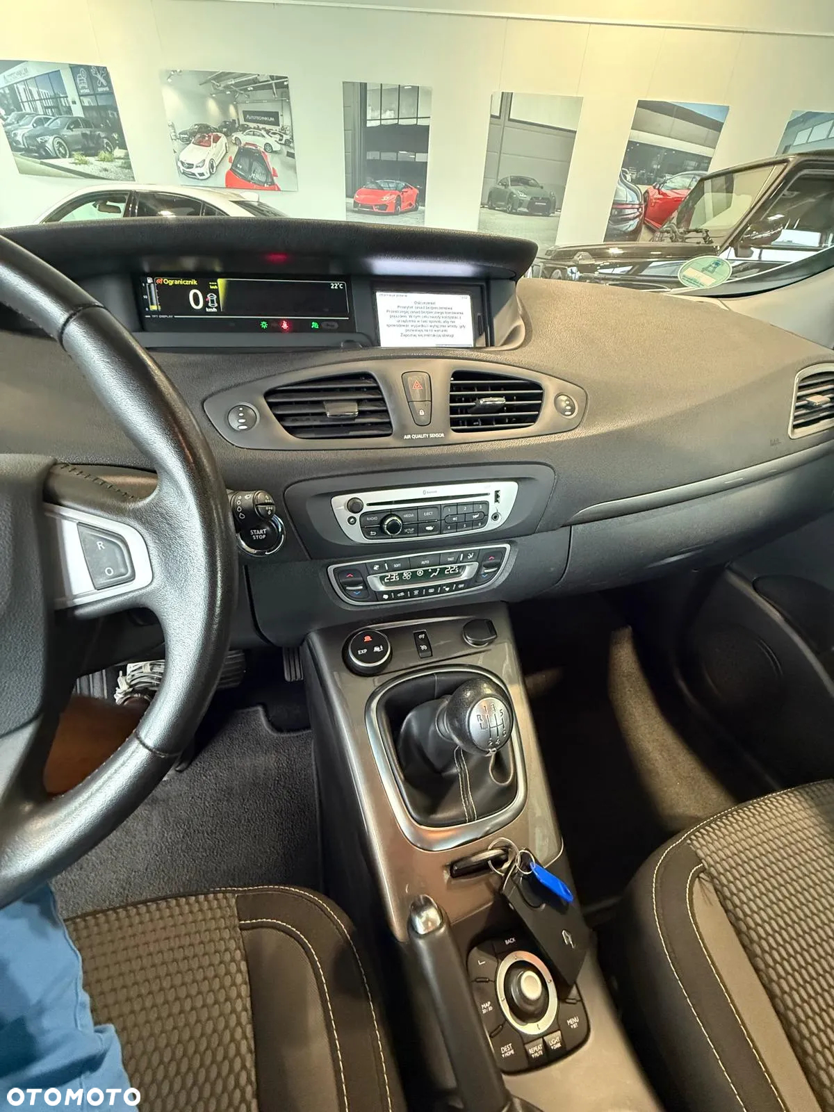 Renault Scenic ENERGY TCe 115 S&S Xmod Paris - 11