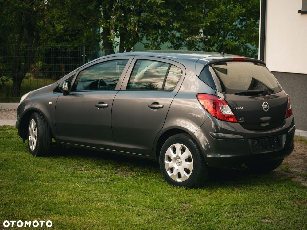 Opel Corsa 1.4 16V Sport - 6