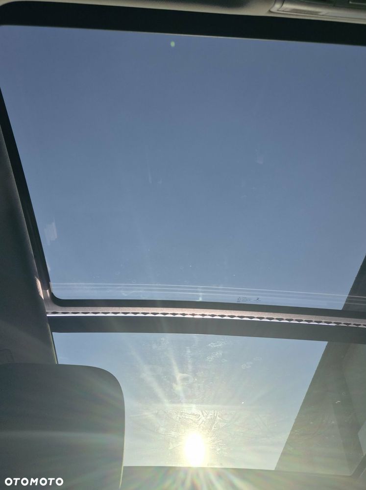 Volkswagen Touran 1.5 TSI EVO Highline - 9