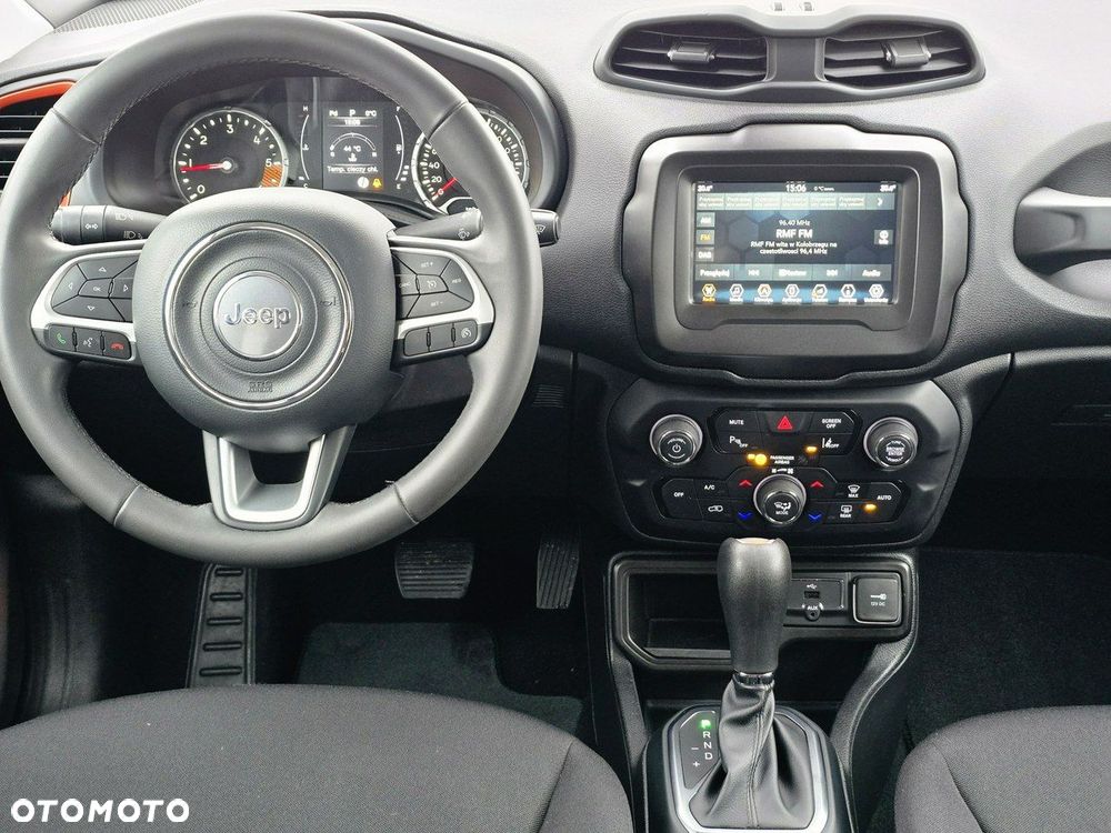 Jeep Renegade 1.6 MultiJet DSG Business Line - 33