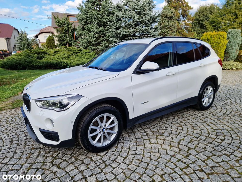BMW X1 sDrive18i Sport Line - 2