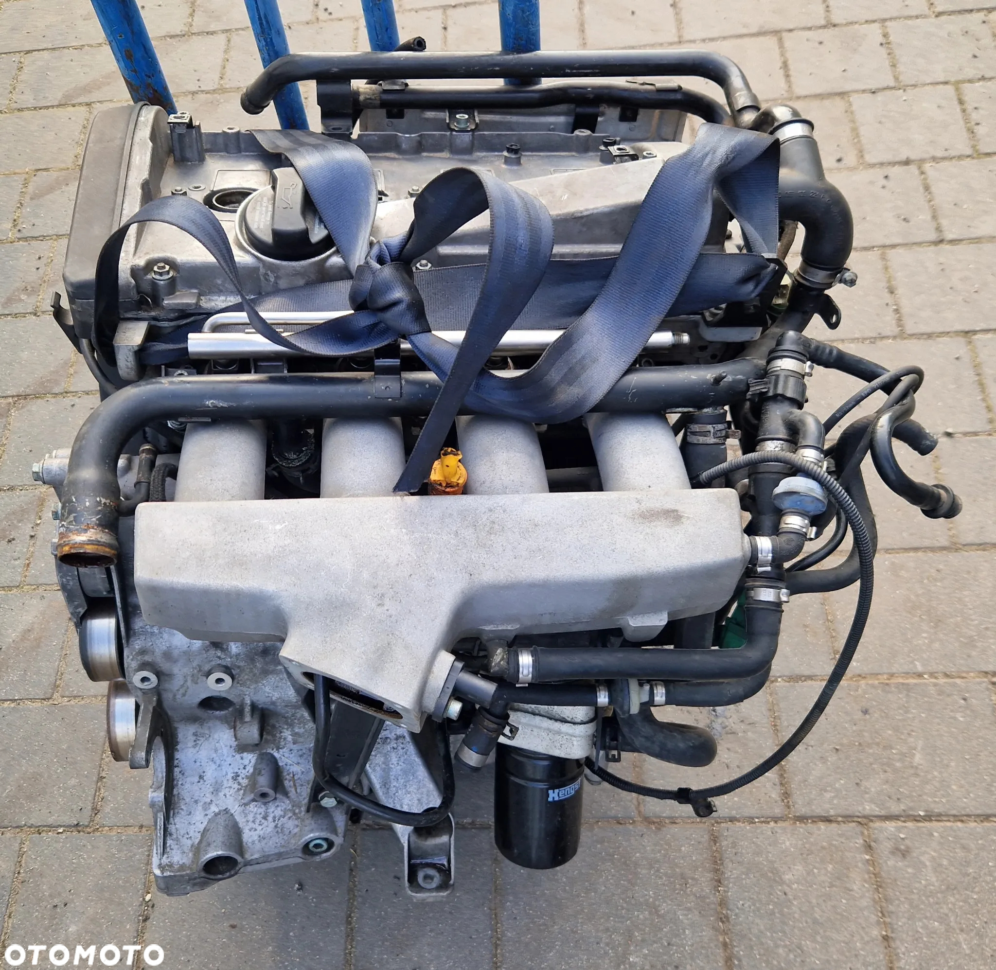SILNIK SŁUPEK AUDI A4 B6 1.8T AVJ 150KM - 2