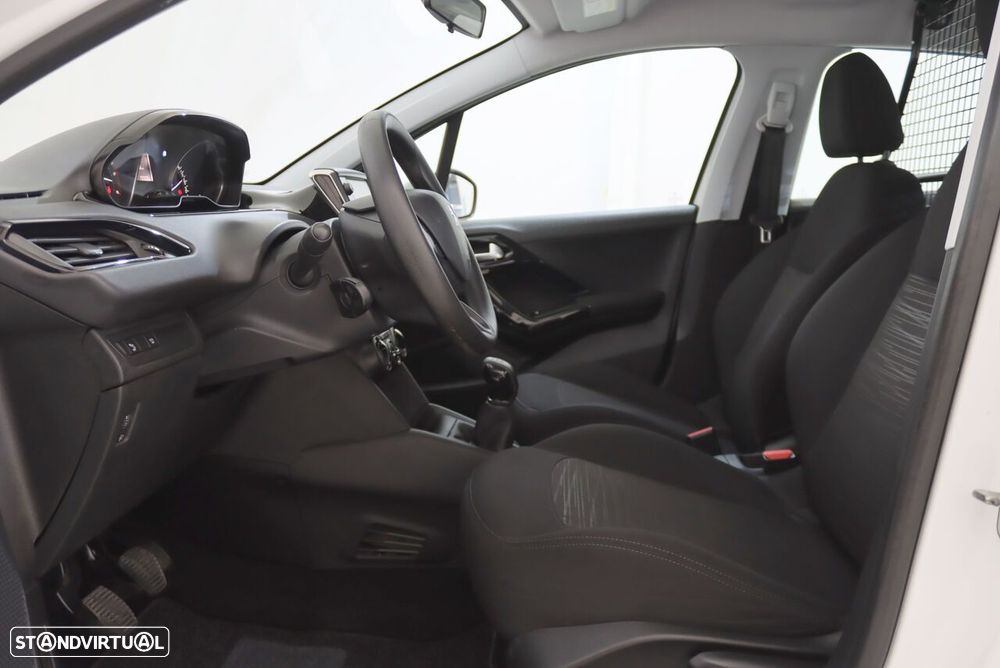 Peugeot 208 Van 1.5 BlueHDi - 5