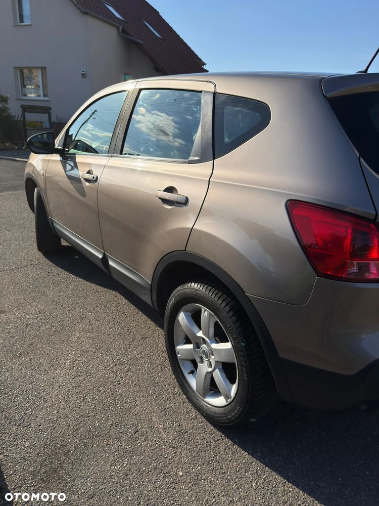 Nissan Qashqai 1.5 dCi DPF acenta - 6
