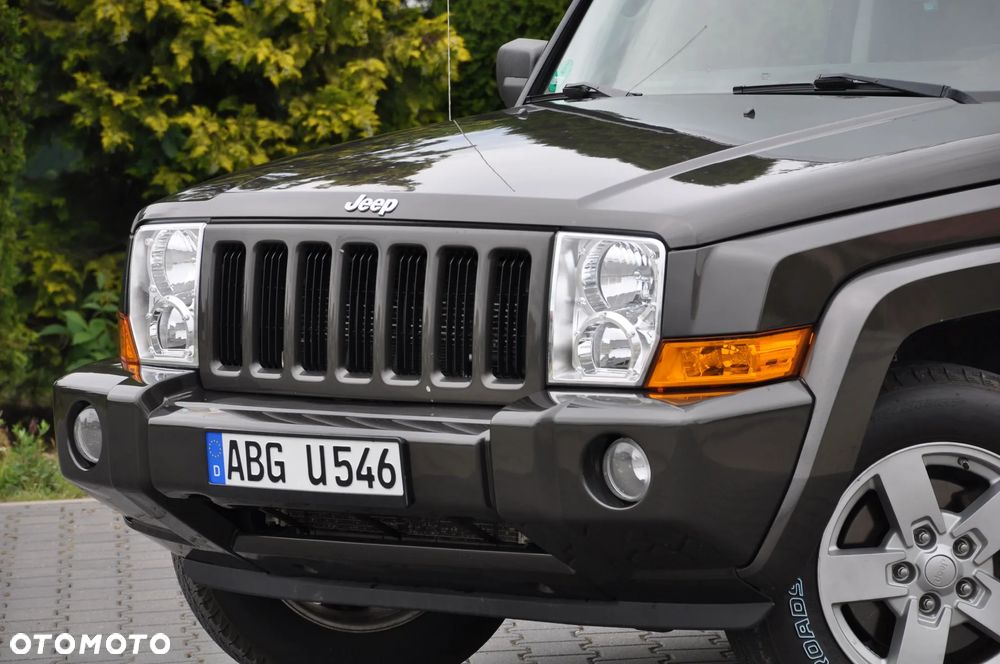 Jeep Commander 4.7 V8 - 6