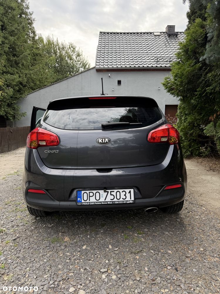 Kia Ceed - 4