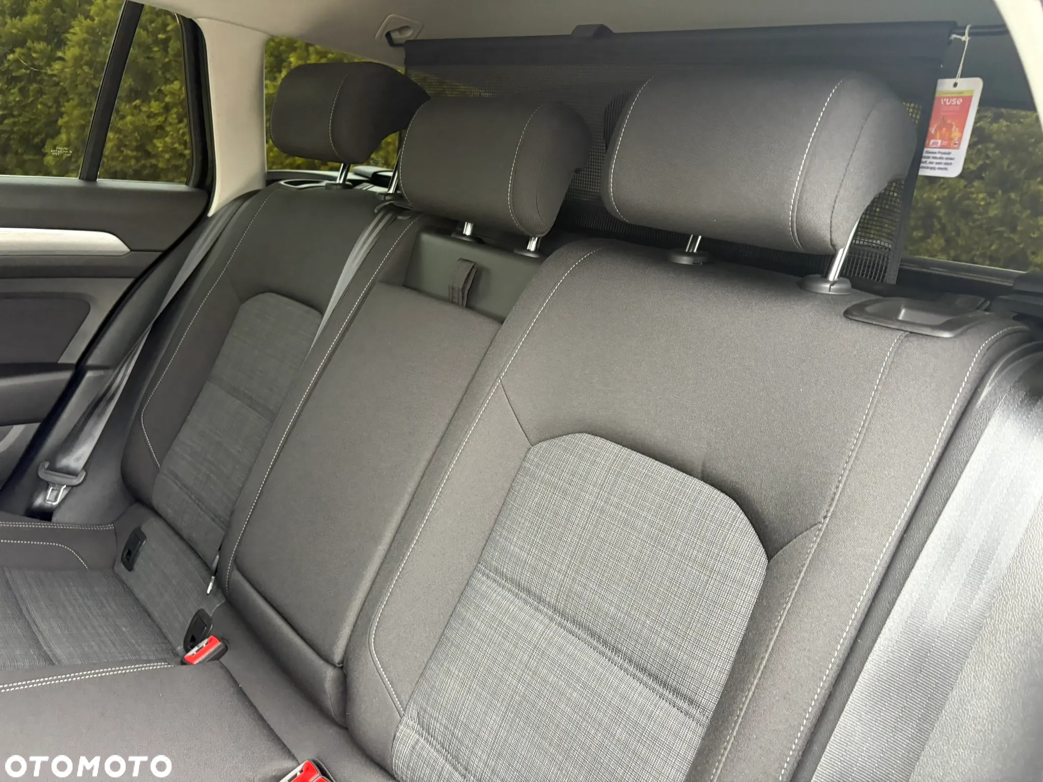 Volkswagen Passat Variant 2.0 TDI SCR DSG Conceptline - 20