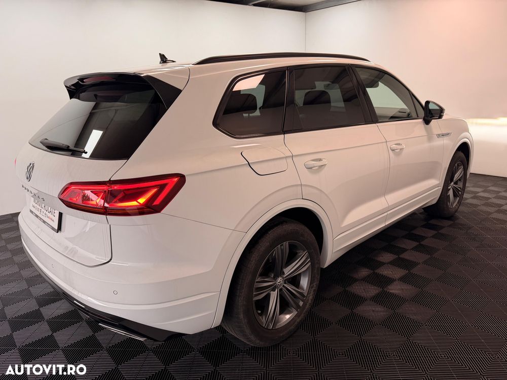 Volkswagen Touareg V6 TDI R-Style - 27