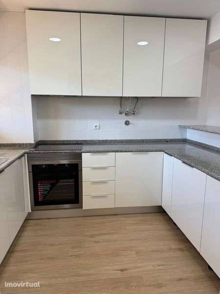 T1 em condominio privado -piscina - Grande imagem: 3/11