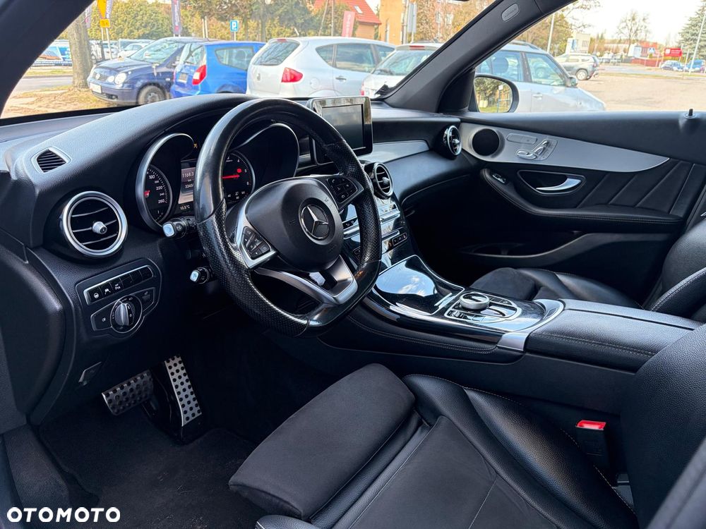 Mercedes-Benz GLC 220 d 4Matic 9G-TRONIC - 22