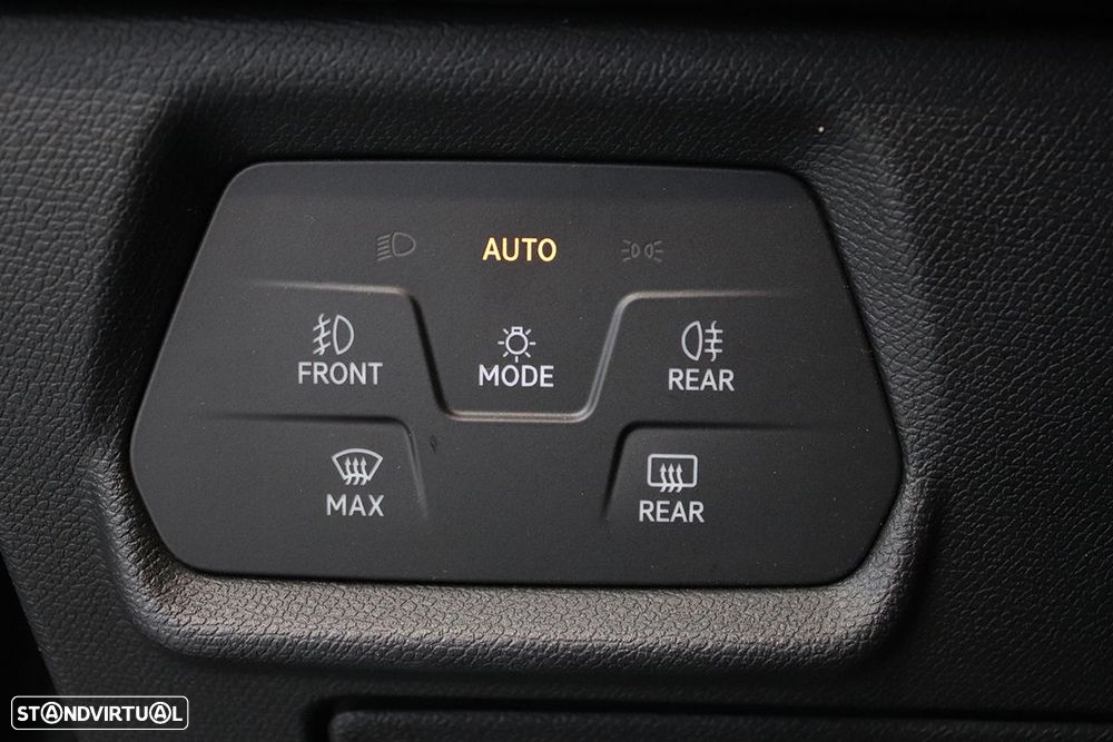 Cupra Leon ST 1.4 e-Hybrid MID DSG - 19