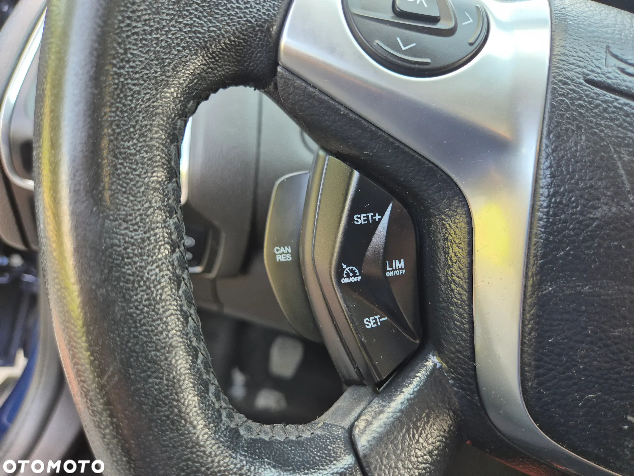 Ford Focus - 34