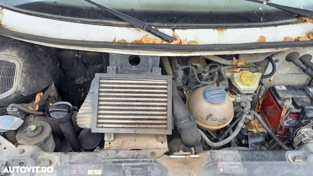 Dezmembrari Volkswagen Transporter T4 DOKA 2.5 TDI ACV - 7
