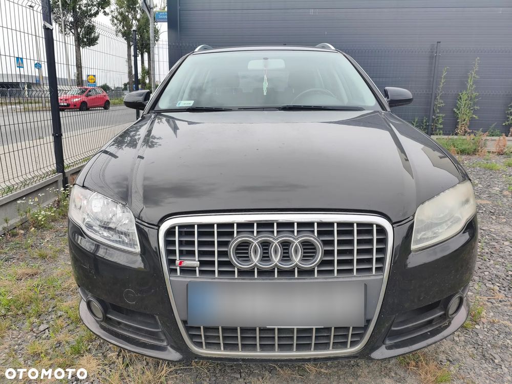 Audi A4 Avant 2.0 TDI - 1
