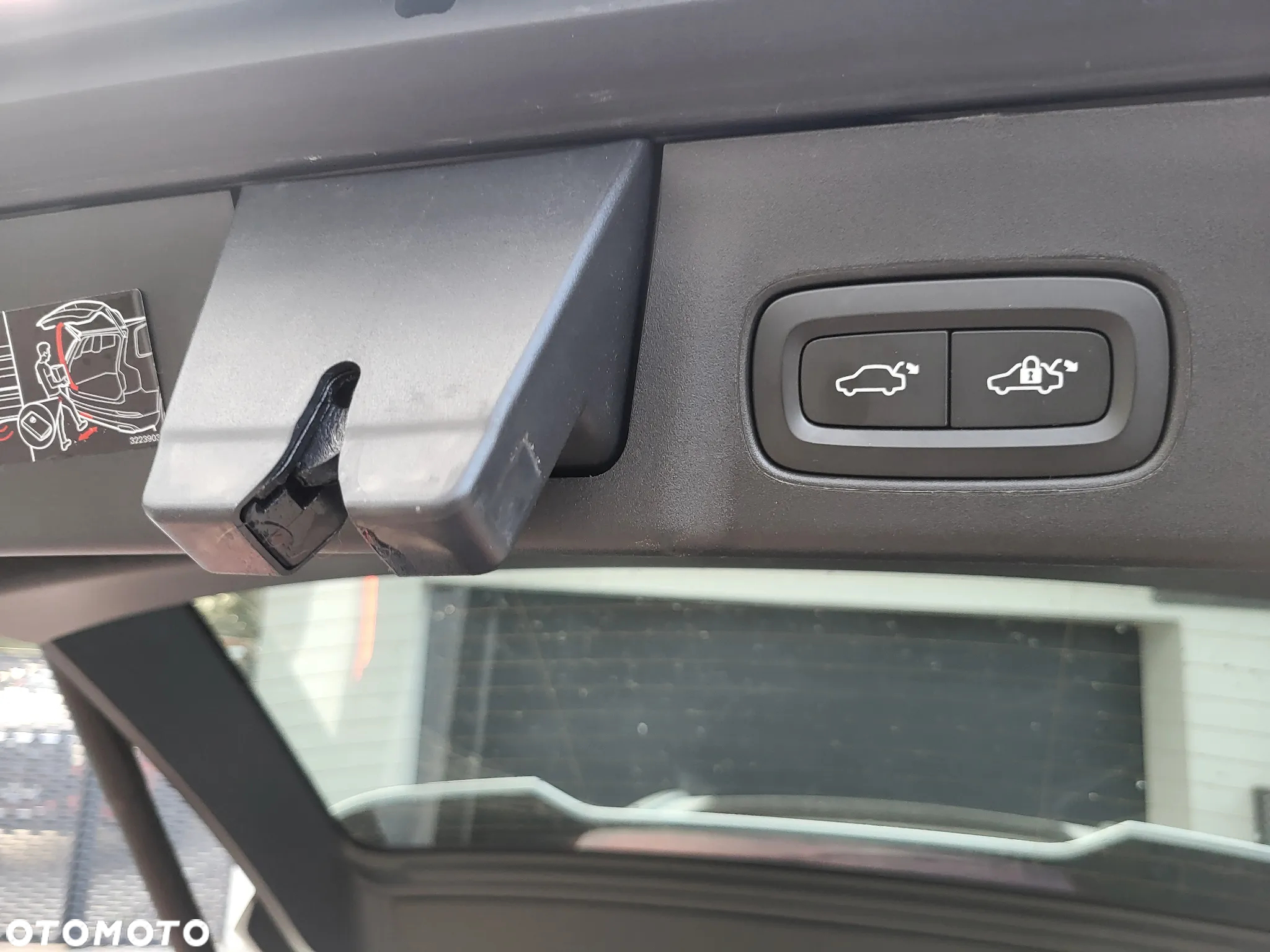 Volvo V90 D5 AWD Momentum Pro - 10