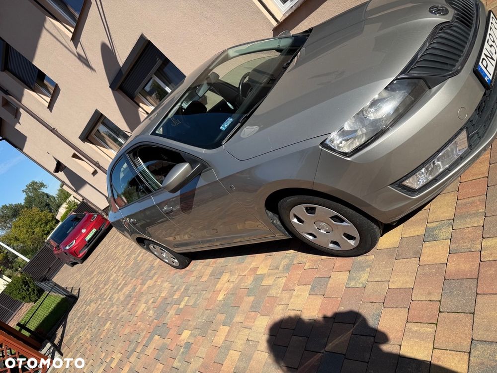 Skoda RAPID - 7