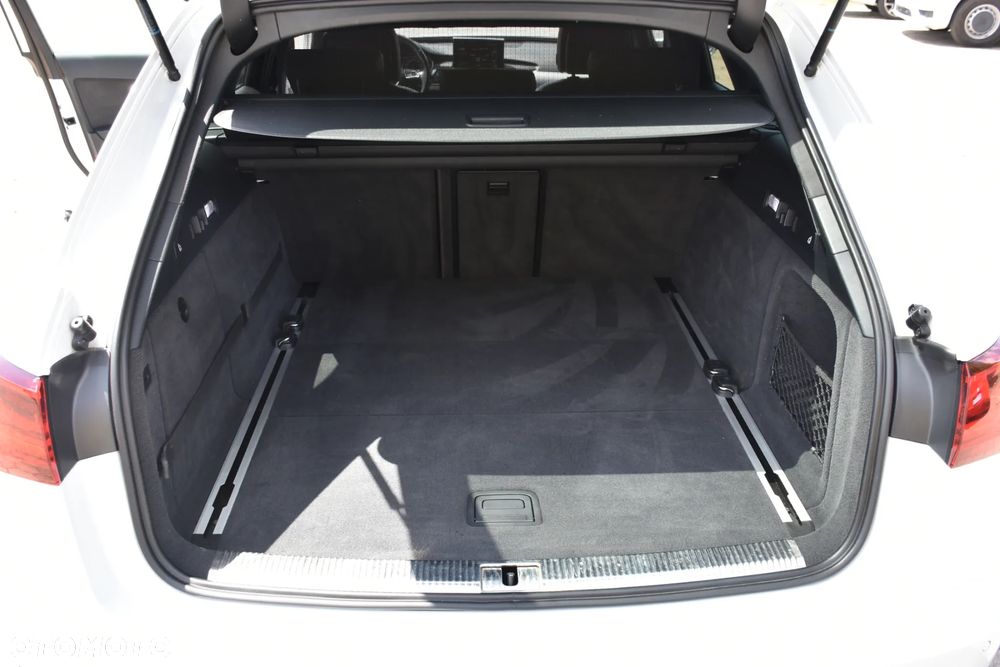 Audi A6 Avant 2.0 TDI Ultra S tronic - 21