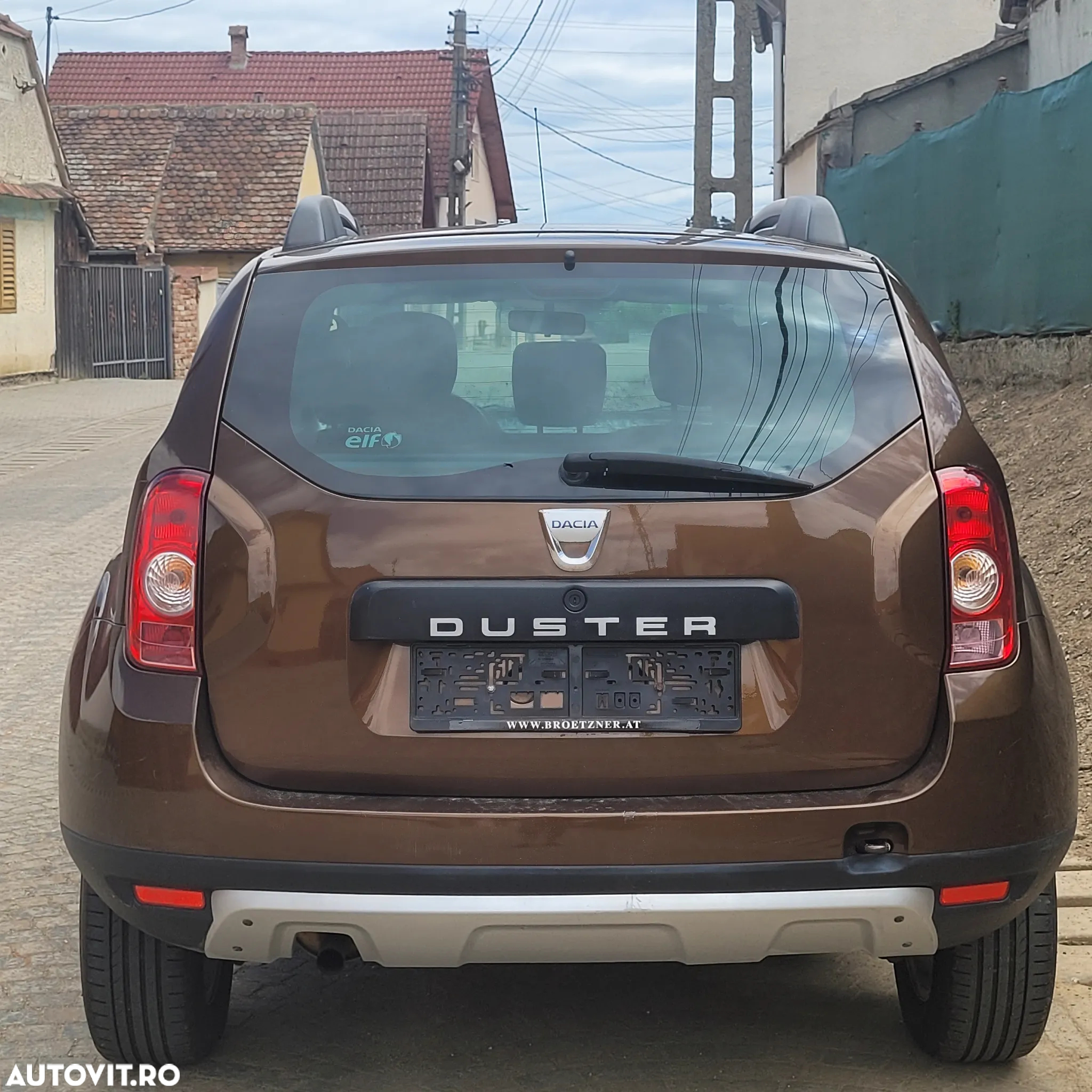 Dacia Duster 1.6 4x2 Laureate - 10