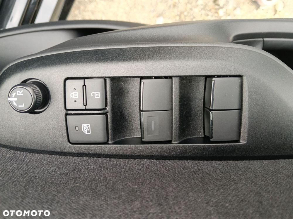 Toyota Yaris Hybrid 1.5 Style - 16