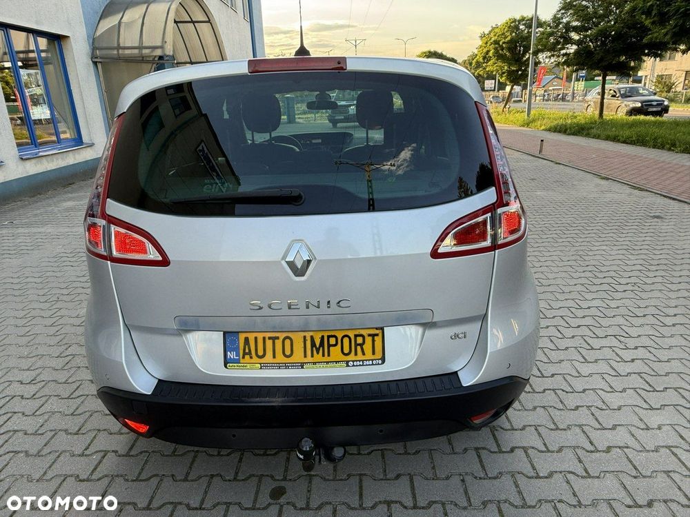 Renault Scenic - 12