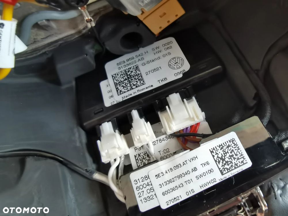 SKODA OCTAVIA IV KODIAQ KIEROWNICA 5E3959542H - 3