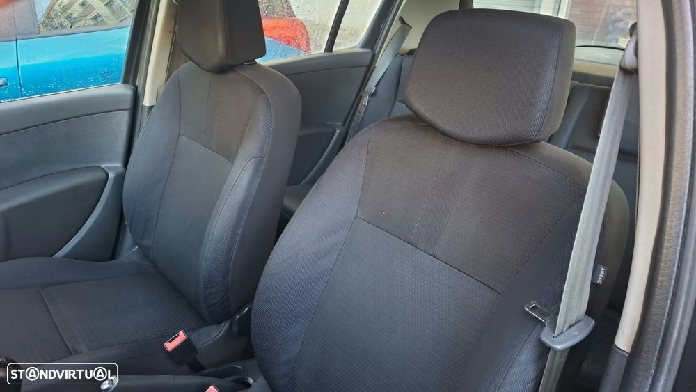 Renault Clio 1.2 16V Dynamique - 12