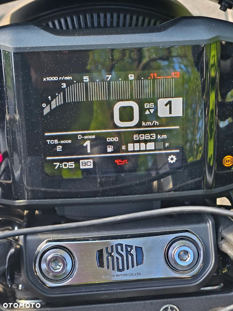 Yamaha XSR - 15