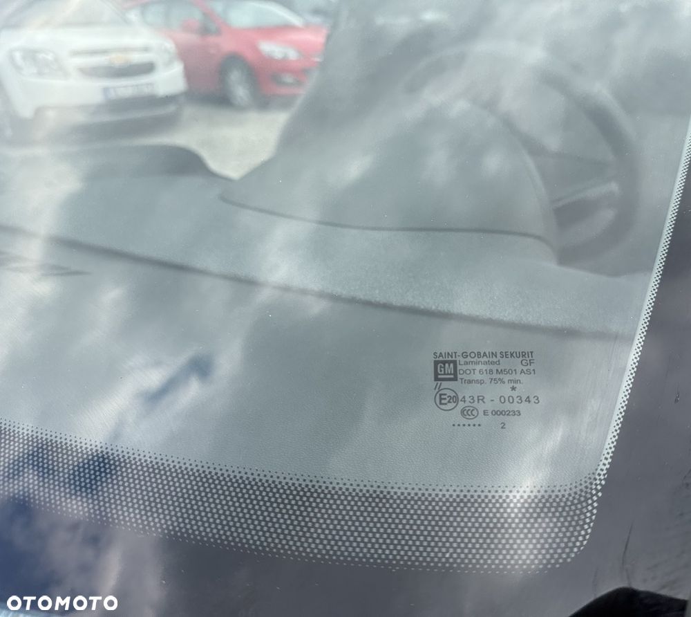 Opel Corsa 1.4 16V Sport - 34