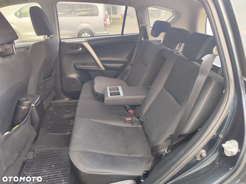 Toyota RAV4 2.0 D-4D Premium 4x2 - 8