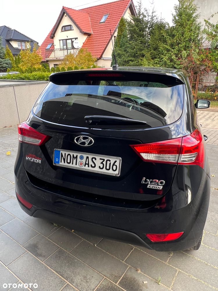 Hyundai ix20 1.6 CRDi blue Passion - 23