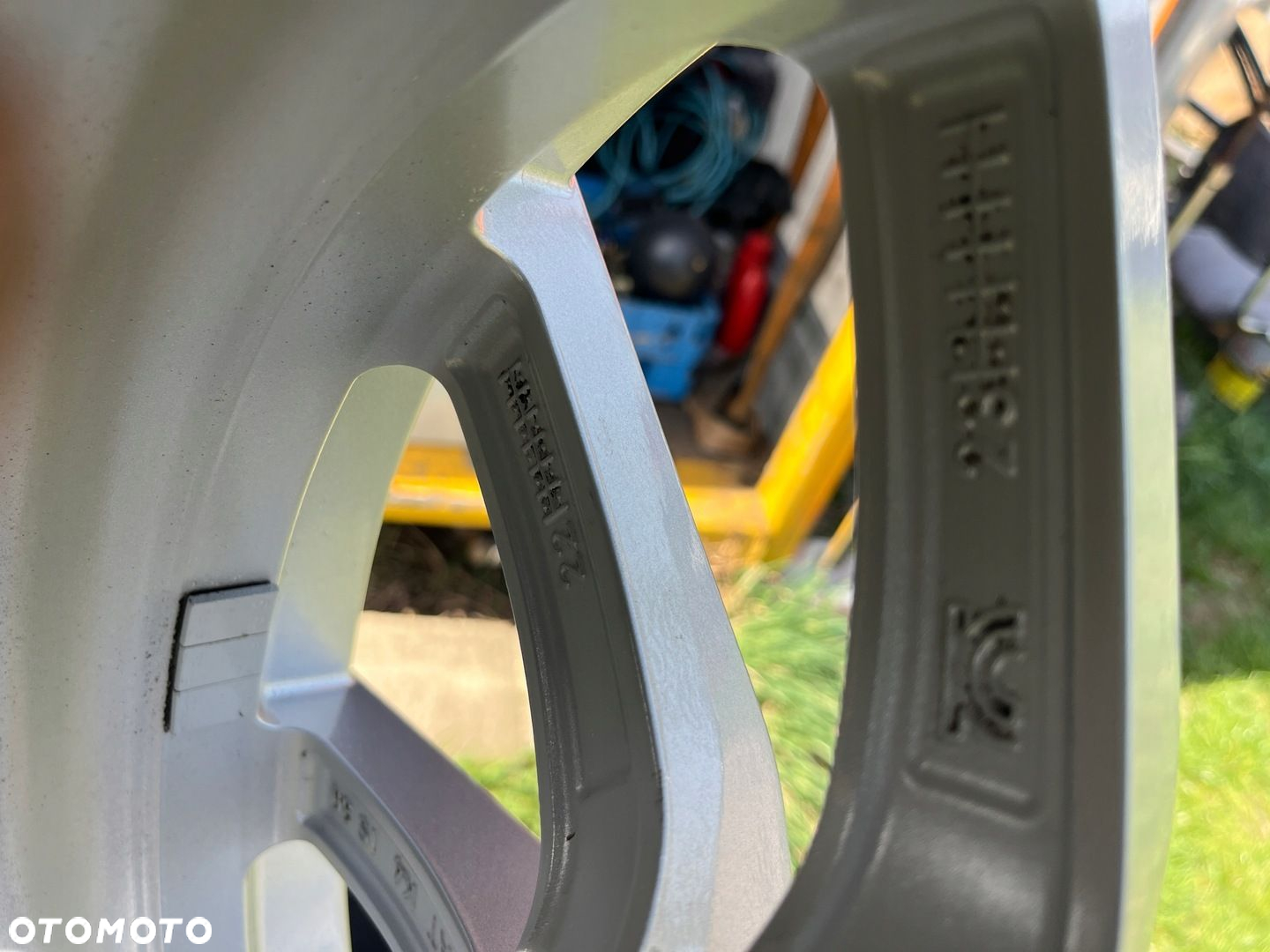 4 x FELGA ALUMINIOWA ORGINAŁ, BMW 3 G20,G21 23r, OPONY LATO 23/24r, 6883520 - 9