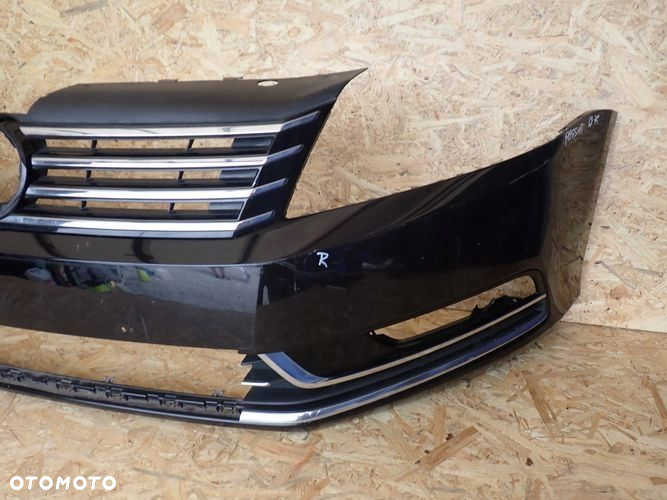 VW PASSAT B7 zderzak przedni przód - 2