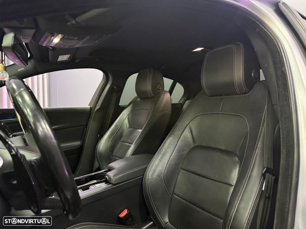 Jaguar XE 20d Aut. R-Sport - 12