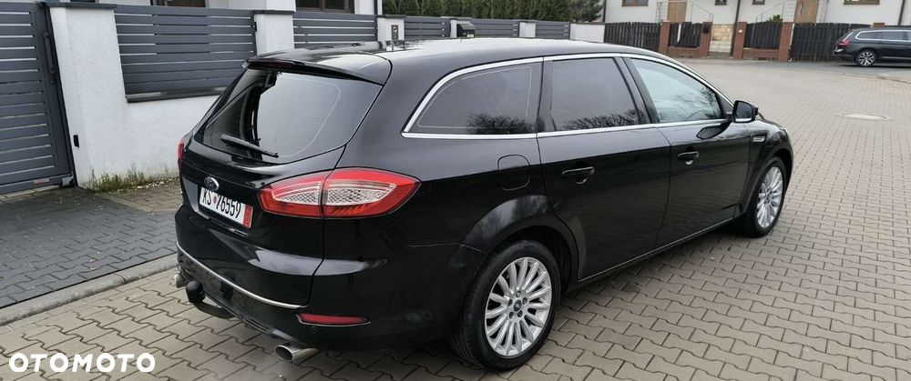 Ford Mondeo SW 2.0 EcoBoost Titanium - 13