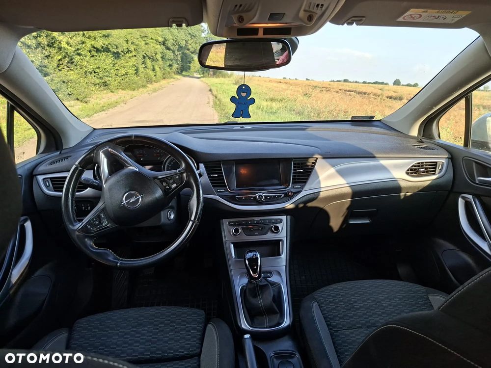 Opel Astra - 8