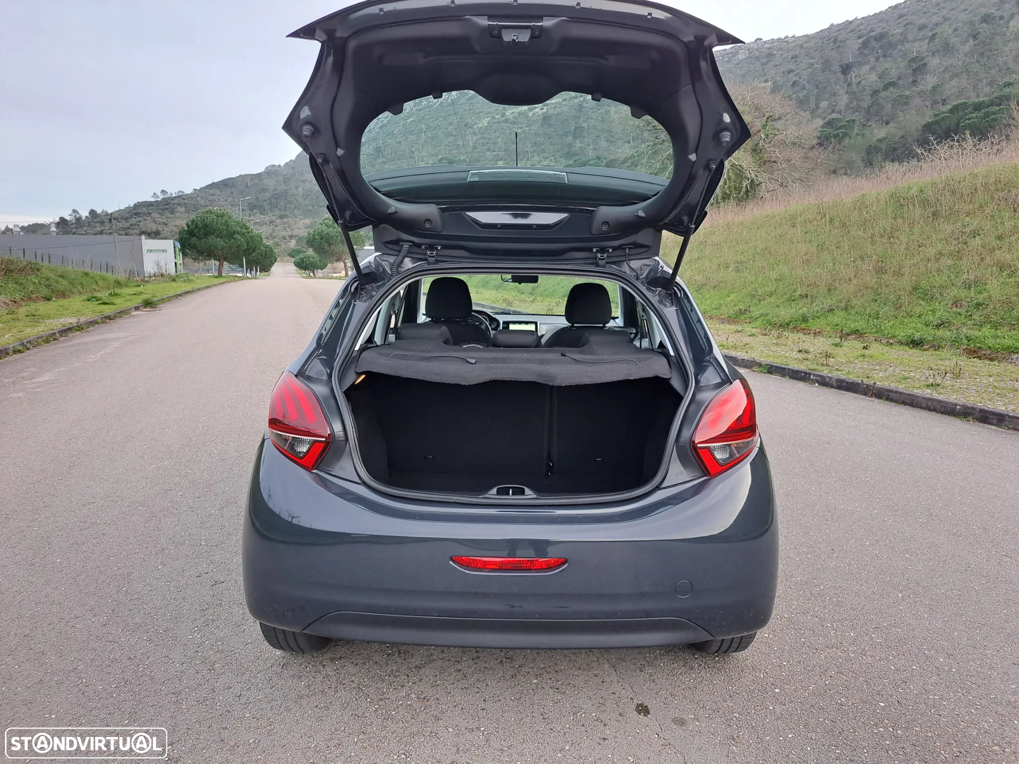 Peugeot 208 1.6 BlueHDi Active - 27