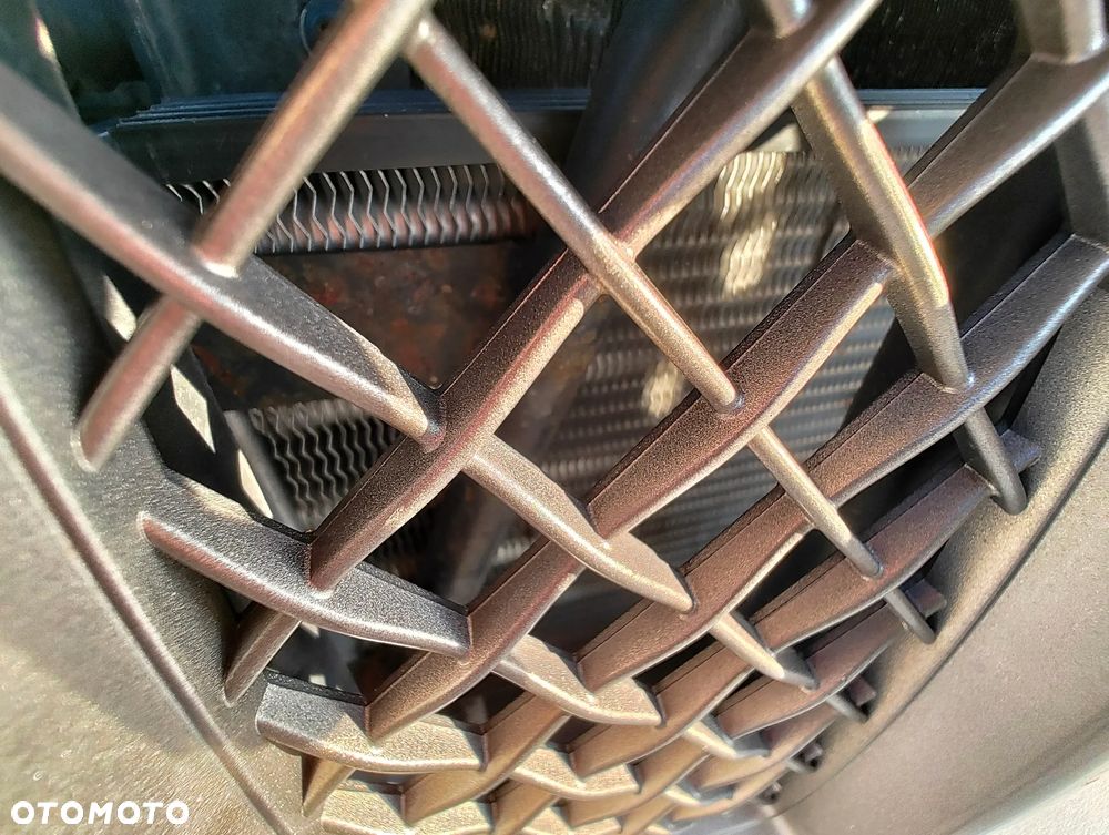 Jeep Grand Cherokee 5.9 Limited - 30