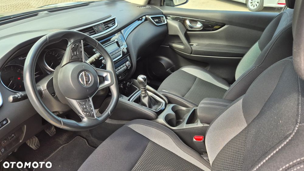 Nissan Qashqai 1.2 DIG-T Acenta EU6 - 7