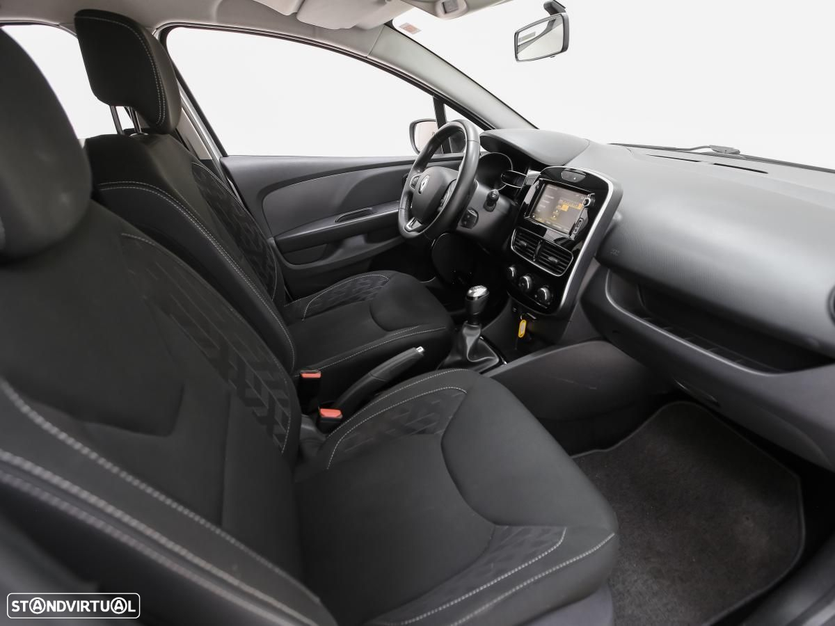 Renault Clio Sport Tourer 0.9 TCe Limited - 10