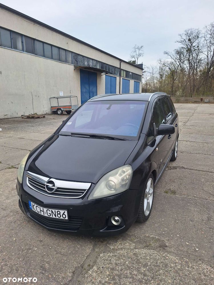 Opel Zafira - 2