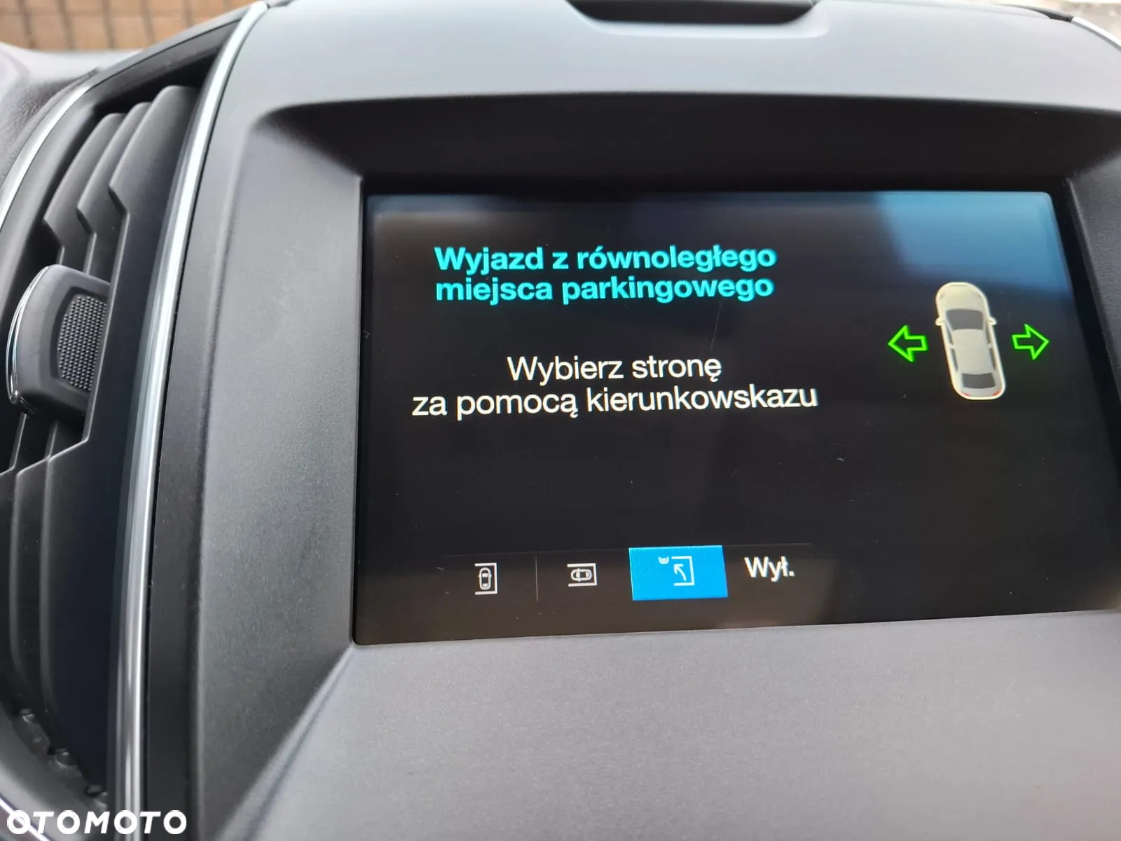 Ford Edge - 21