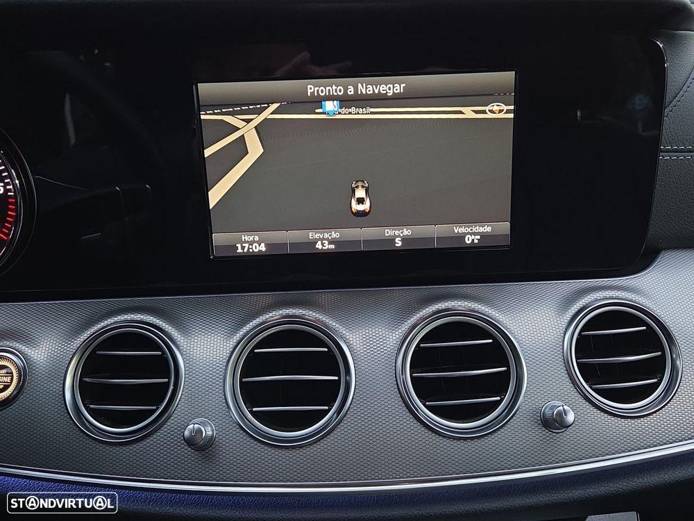 Mercedes-Benz E 220 d AMG - 21