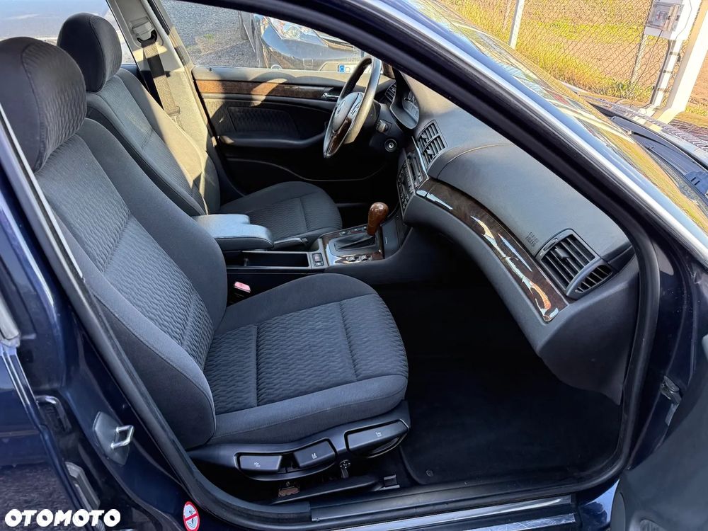 BMW Seria 3 - 26