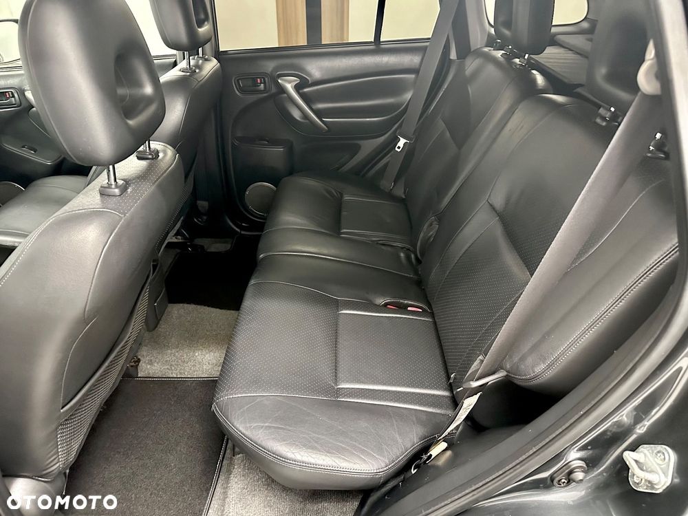 Toyota RAV4 4x4 Executive - 9