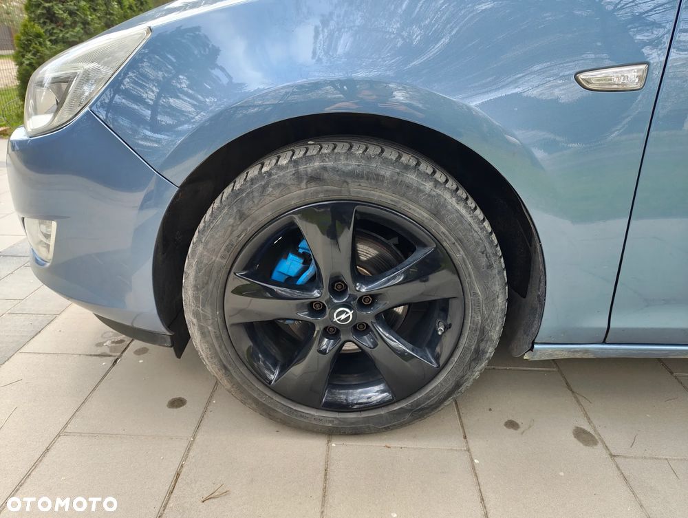 Opel Astra 1.4 Turbo Edition - 10