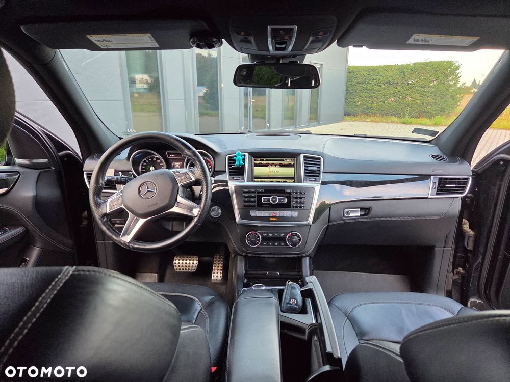 Mercedes-Benz Ml 2015 photo 4